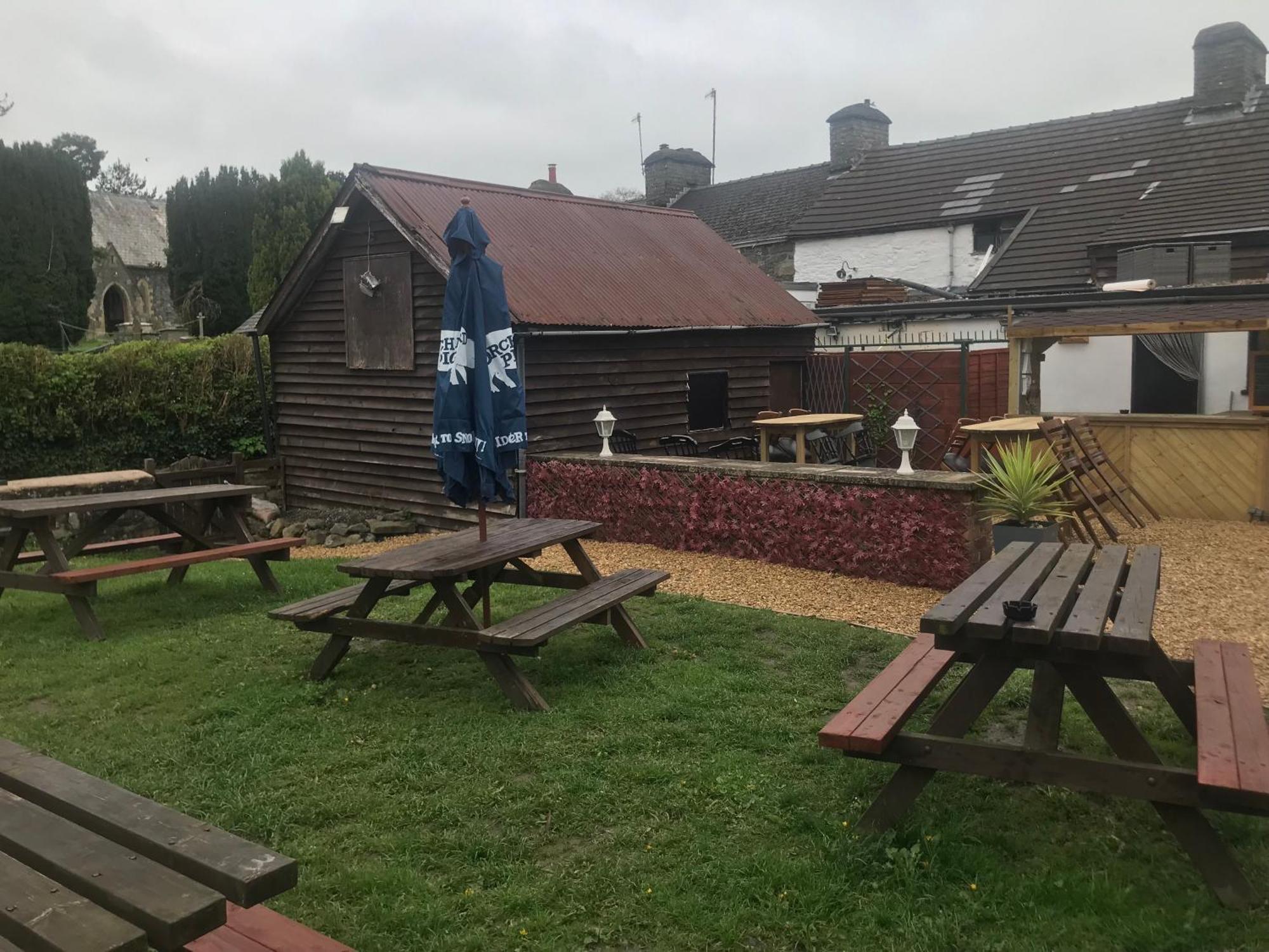 The Eagles Inn ラアアデル エクステリア 写真